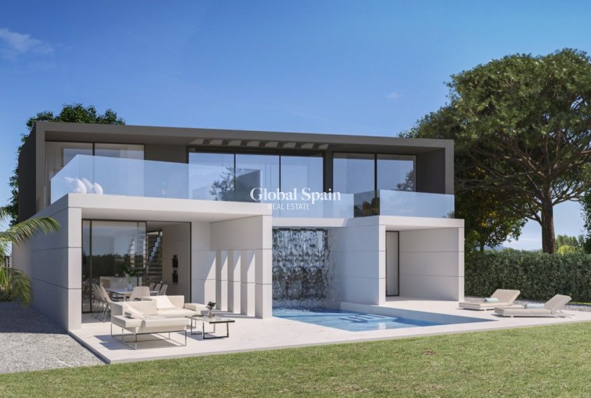 Nueva construcción  - VILLA -
BAÑOS Y MENDIGO - Altaona Golf