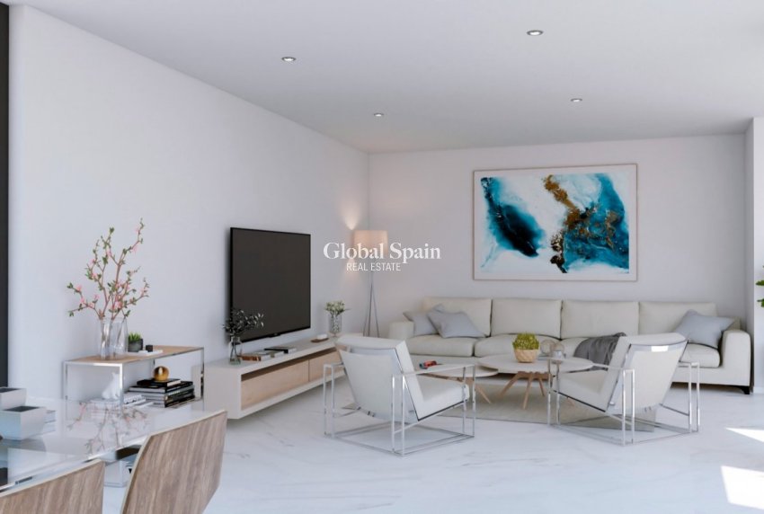 Nueva construcción  - VILLA -
BAÑOS Y MENDIGO - Altaona Golf