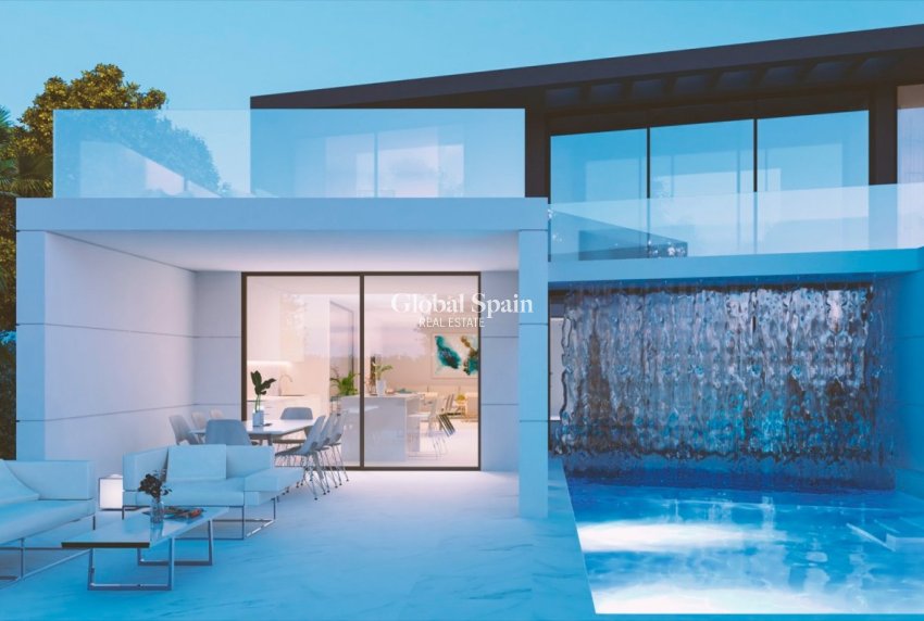 Nueva construcción  - VILLA -
BAÑOS Y MENDIGO - Altaona Golf