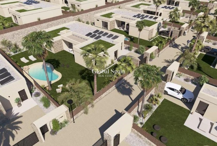 Nueva construcción  - VILLA -
BAÑOS Y MENDIGO - Altaona Golf