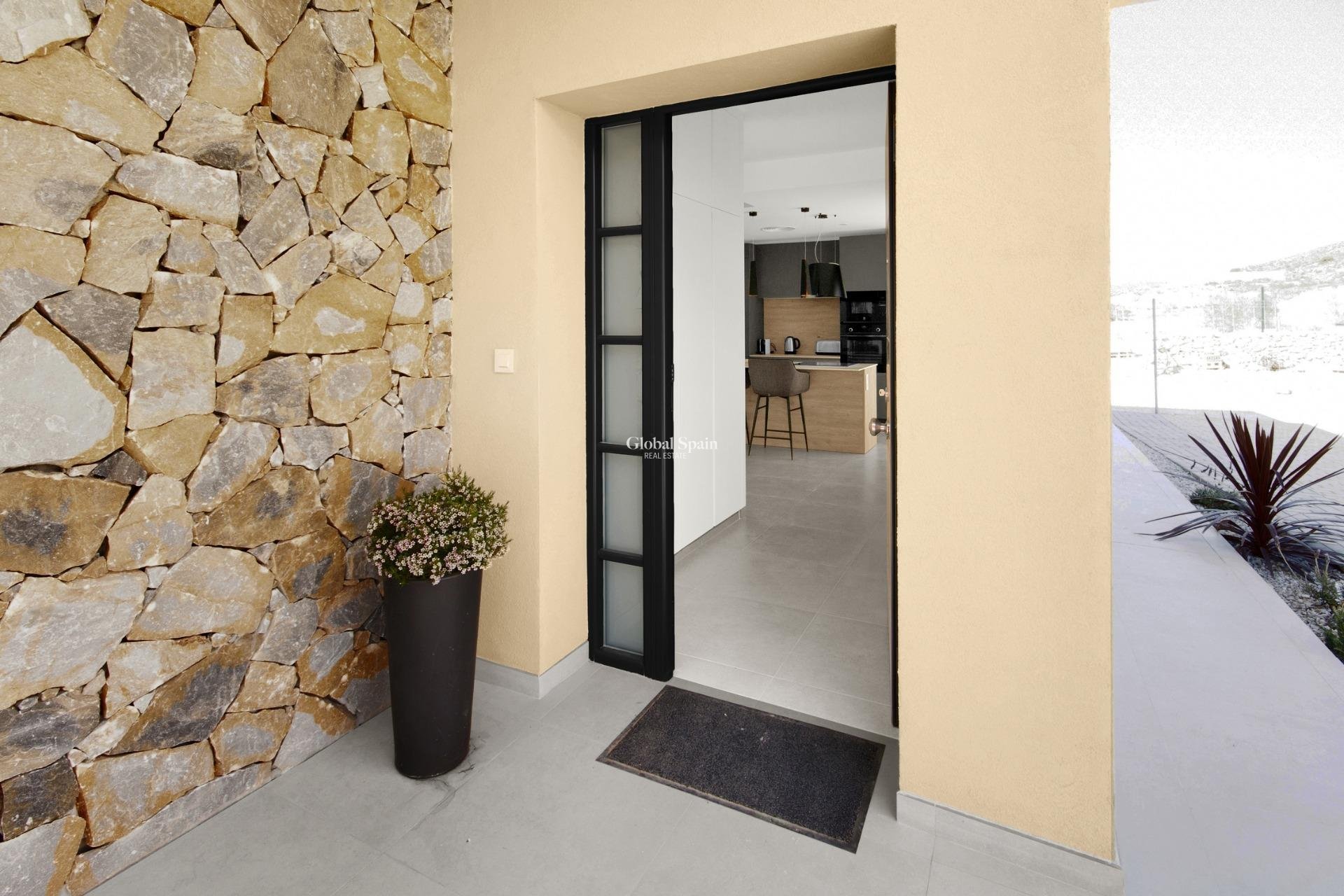 Nueva construcción  - VILLA -
BAÑOS Y MENDIGO - Altaona Golf