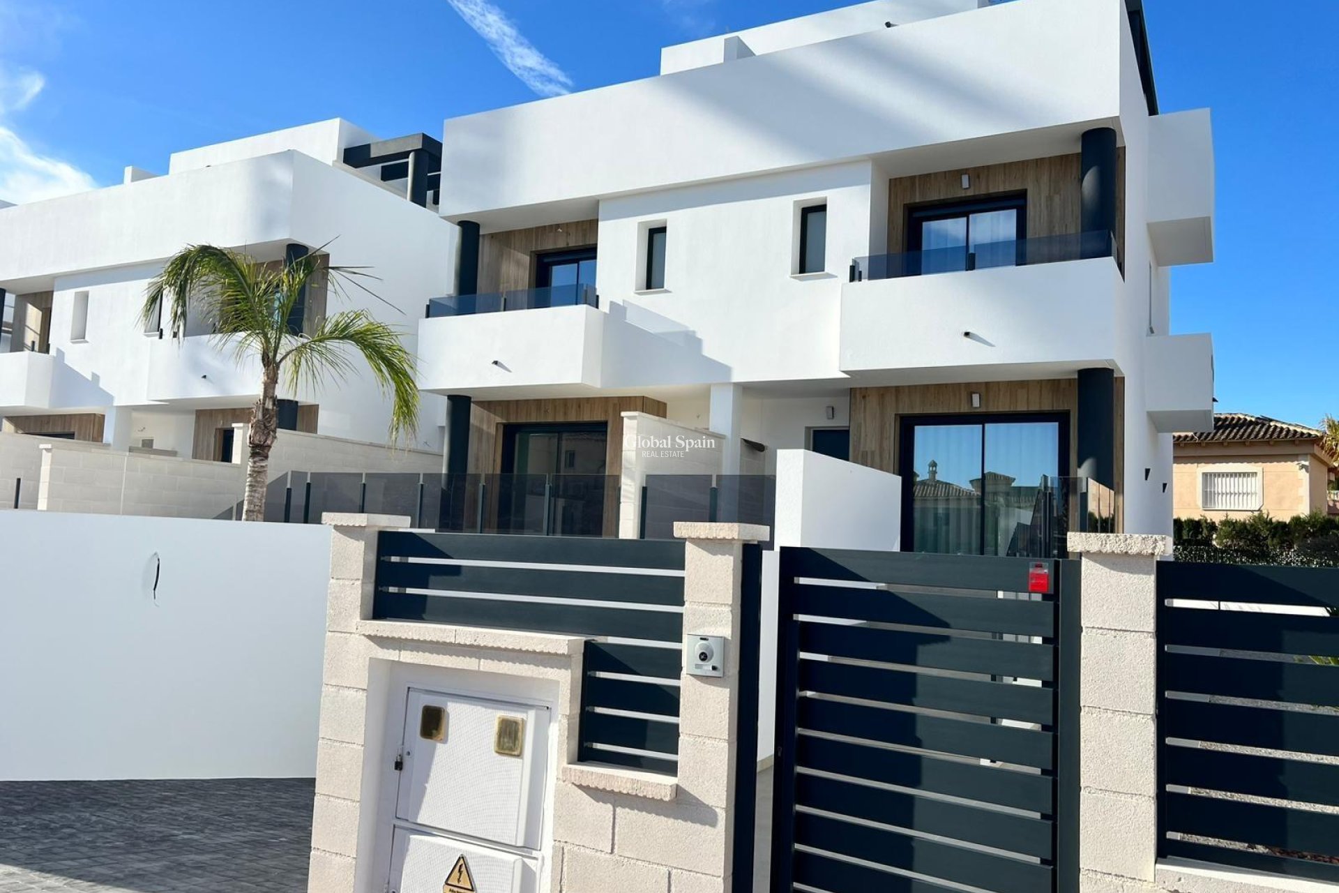 Nueva construcción  - VILLA -
BENFERRI - Benfis Park