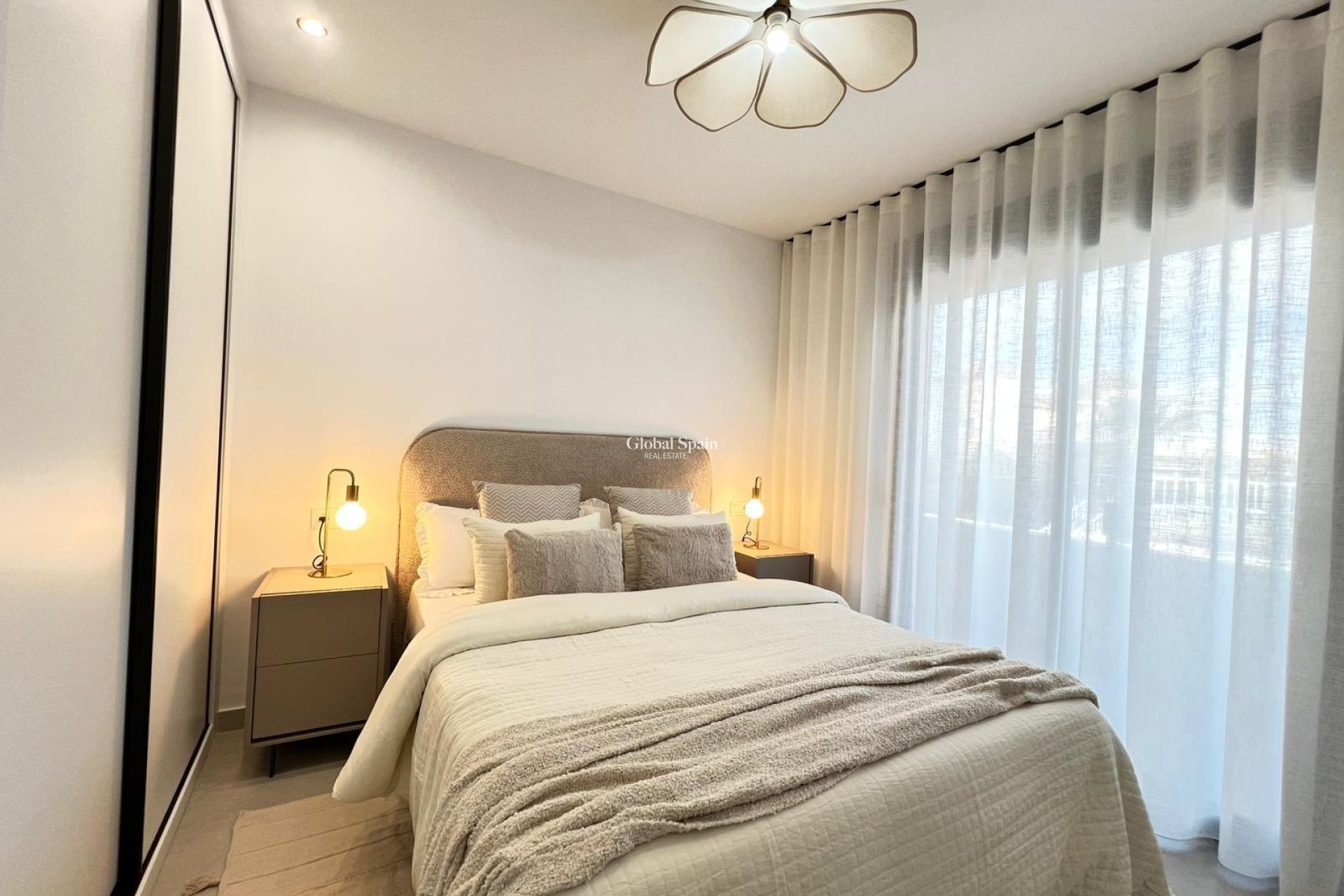 Nueva construcción  - VILLA -
BENFERRI - Benfis Park