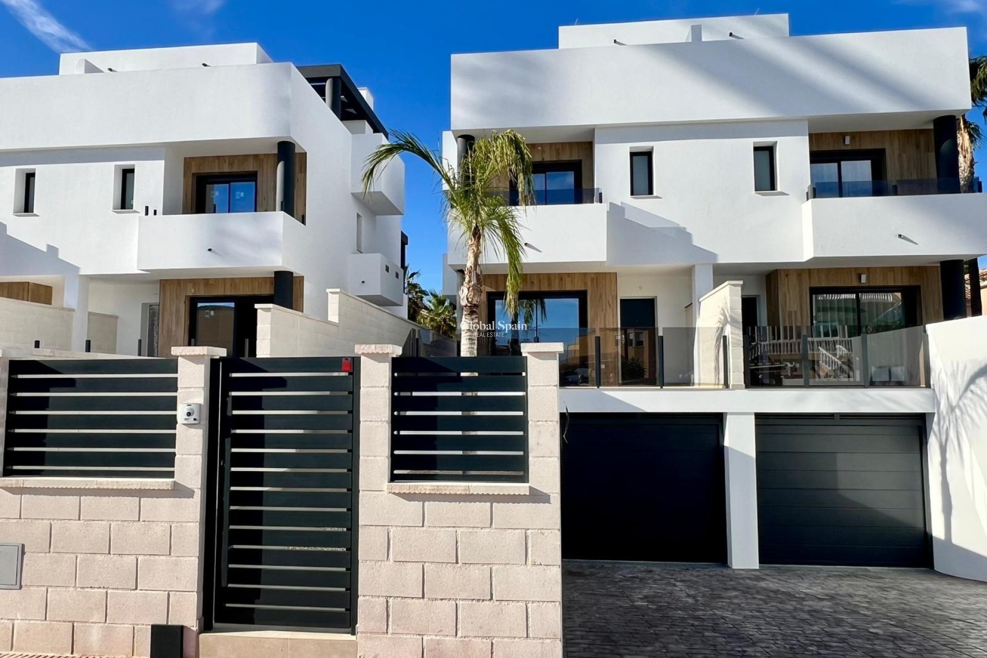 Nueva construcción  - VILLA -
BENFERRI - Benfis Park