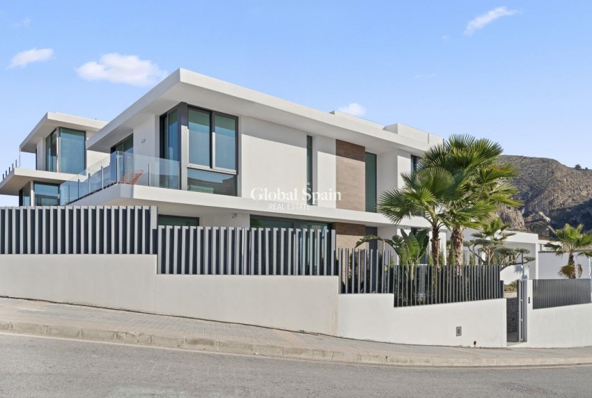 Nueva construcción  - VILLA -
BENIDORM - Rincón de Loix