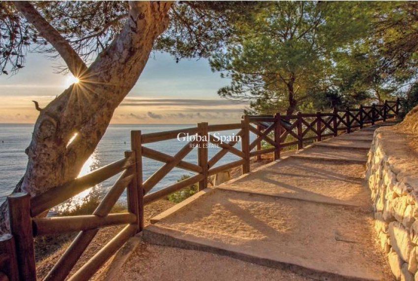 Nueva construcción  - VILLA -
BENISSA - Cala Advocat