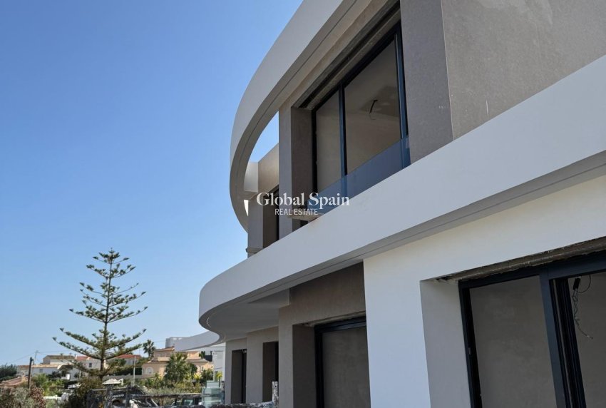 Nueva construcción  - VILLA -
BENISSA - Playa de La Fustera