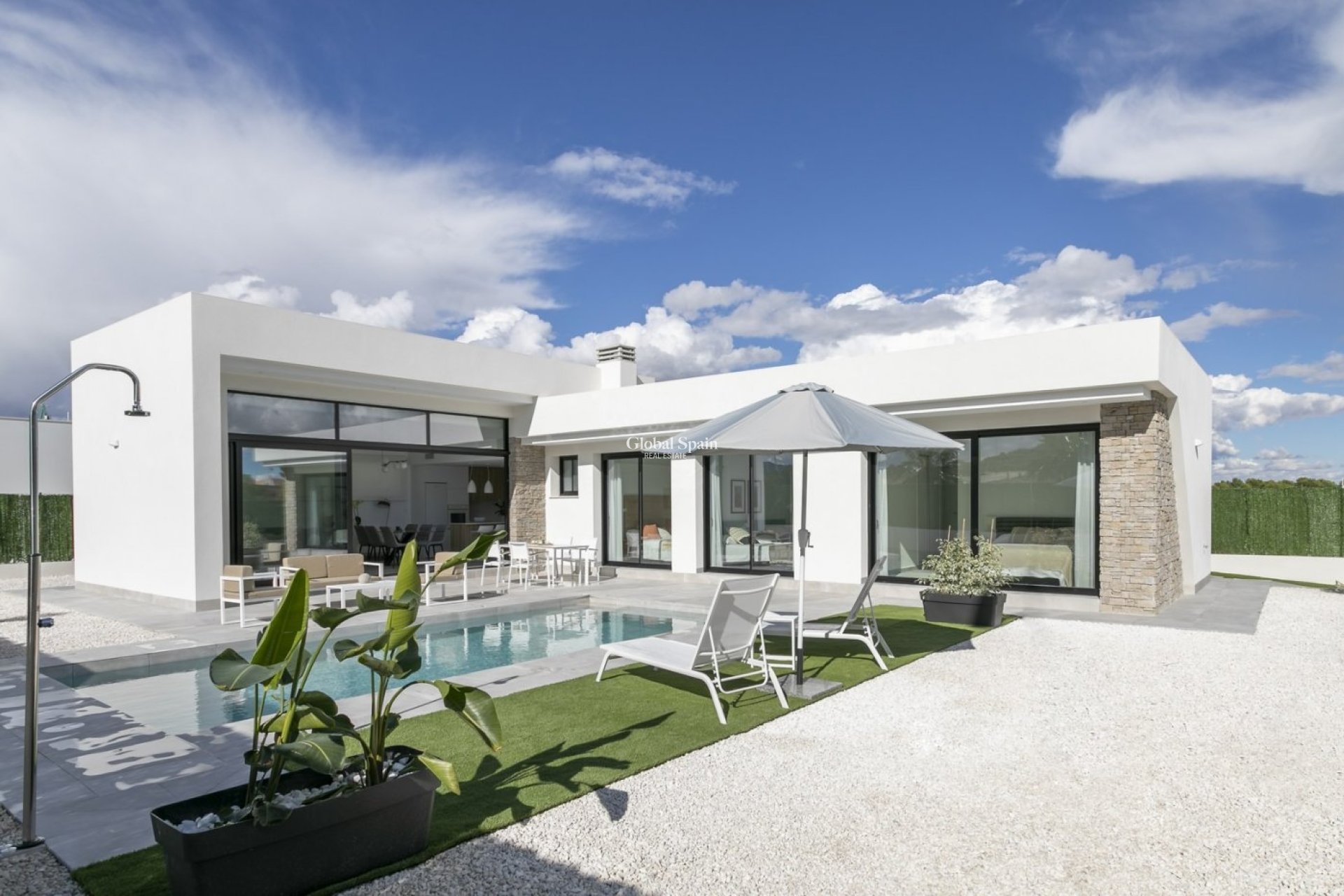 Nueva construcción  - VILLA -
CALASPARRA - Coto riñales