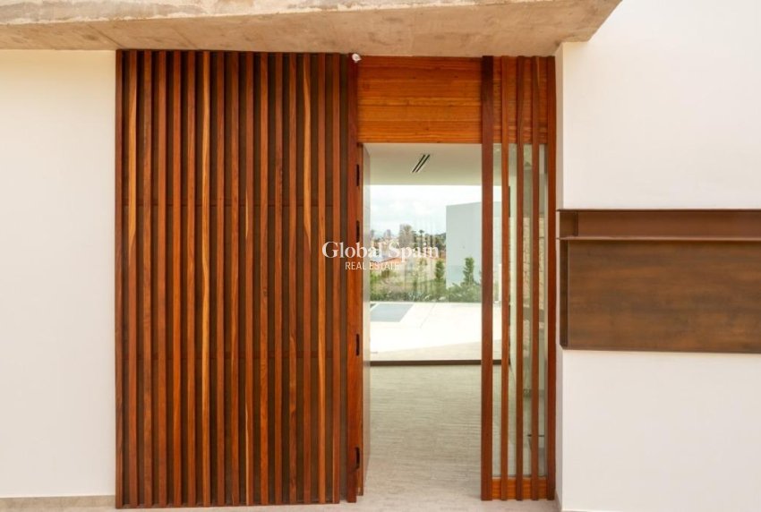 Nueva construcción  - Villa -
Calpe - La Fustera