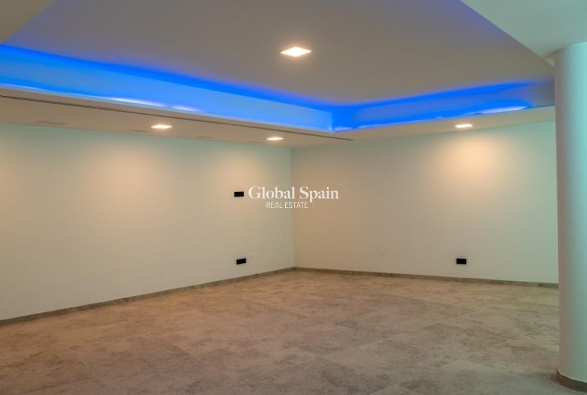 Nueva construcción  - Villa -
Calpe - La Fustera