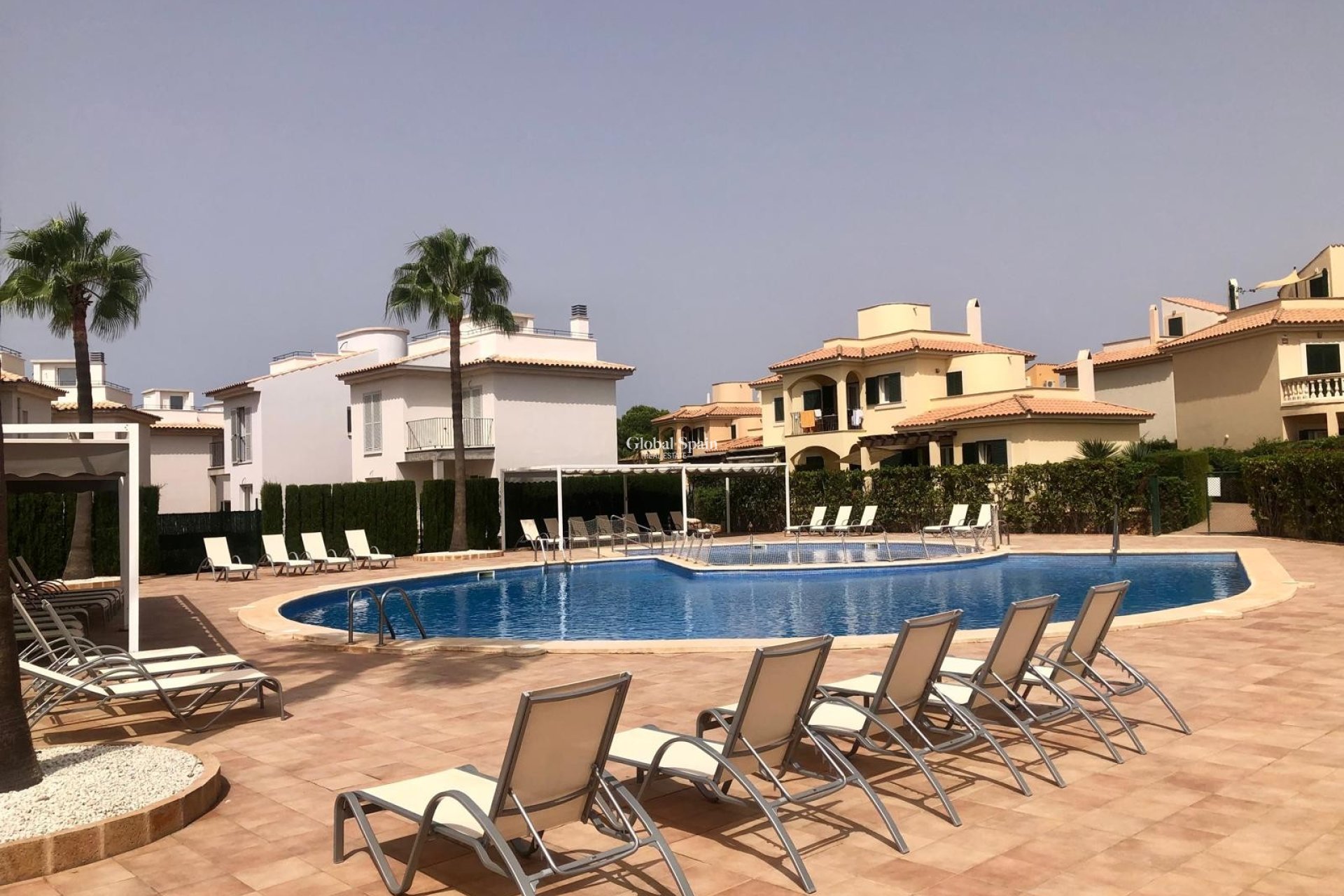 Nueva construcción  - VILLA -
CAMPOS