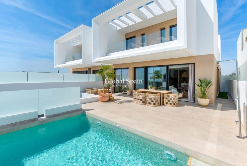 Nueva construcción  - Villa -
DOLORES