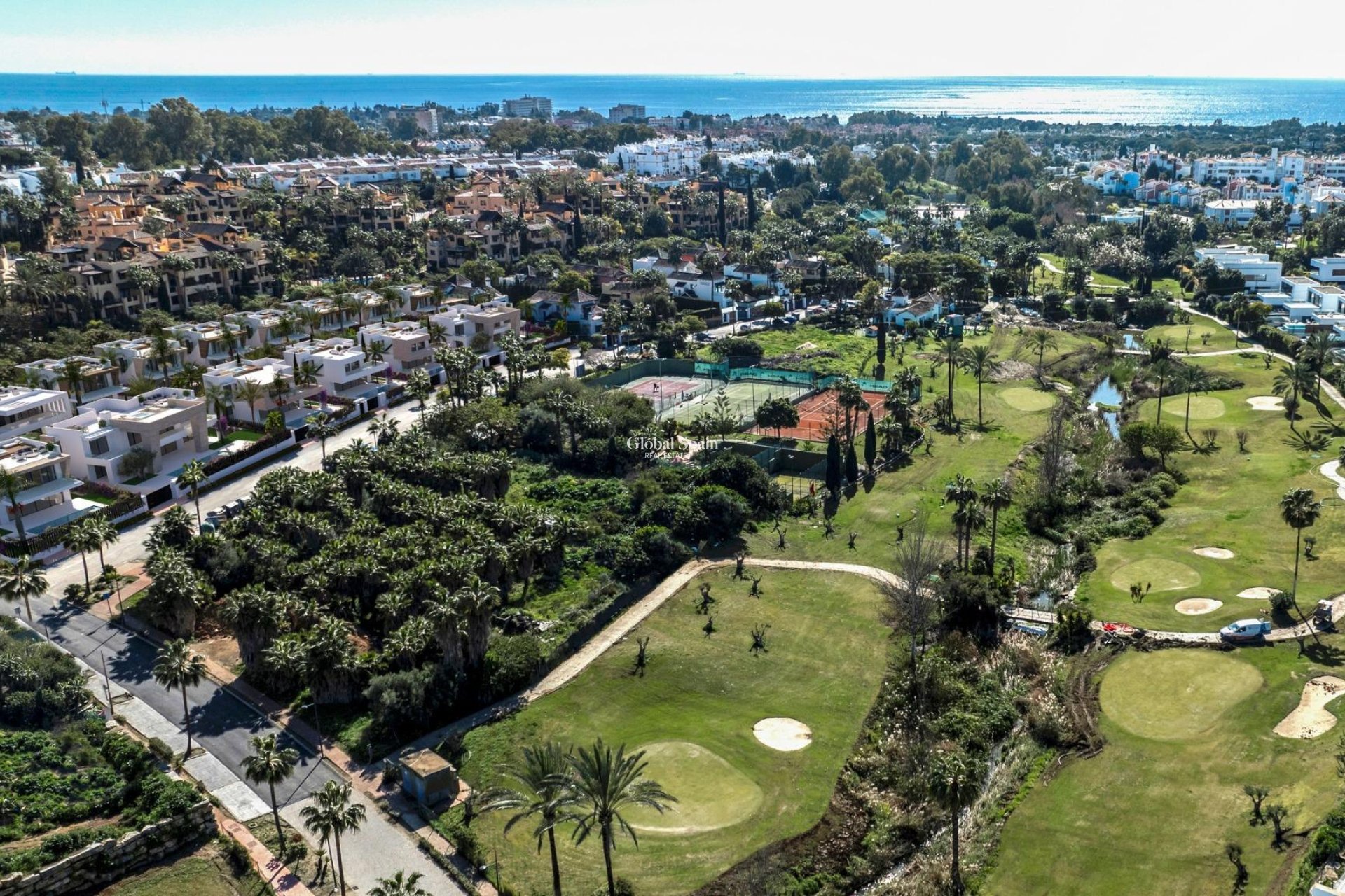 Nueva construcción  - VILLA -
ESTEPONA - Atalaya del Golf