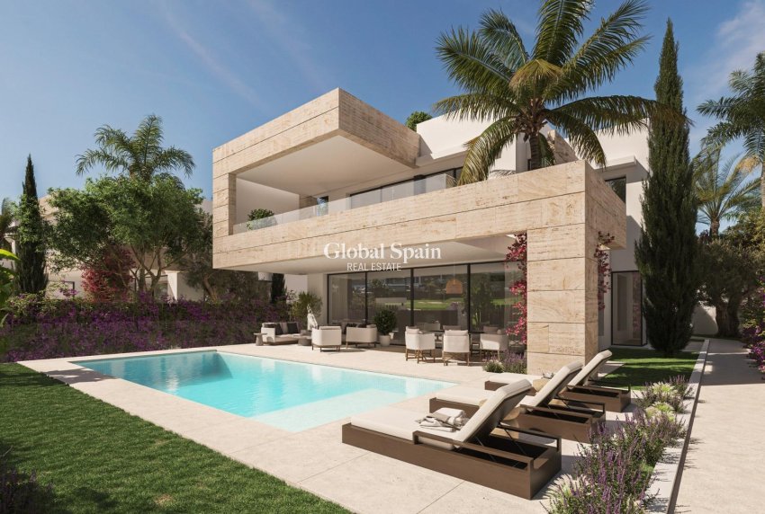 Nueva construcción  - VILLA -
ESTEPONA - Atalaya del Golf
