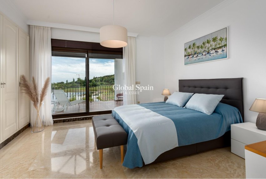 Nueva construcción  - VILLA -
ESTEPONA - Azata Golf Estepona Oeste