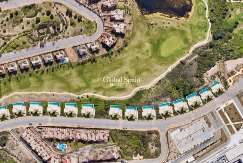 Nueva construcción  - VILLA -
ESTEPONA - Azata Golf