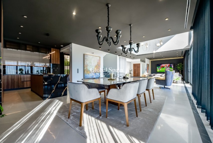 Nueva construcción  - Villa -
FINESTRAT