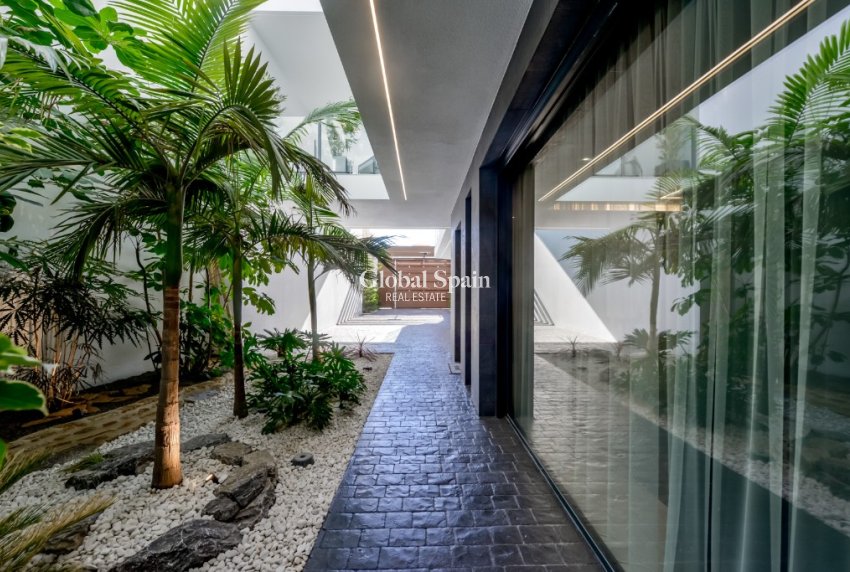 Nueva construcción  - Villa -
FINESTRAT