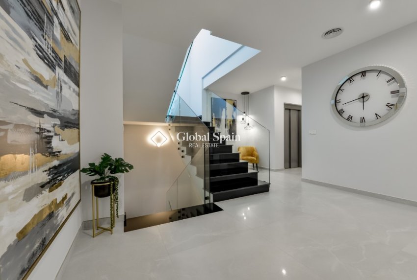 Nueva construcción  - Villa -
FINESTRAT