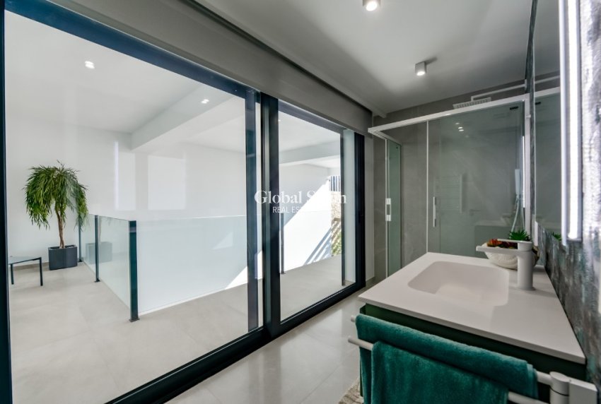 Nueva construcción  - Villa -
FINESTRAT