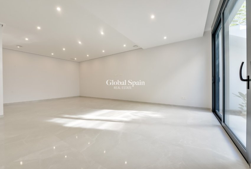 Nueva construcción  - Villa -
FINESTRAT