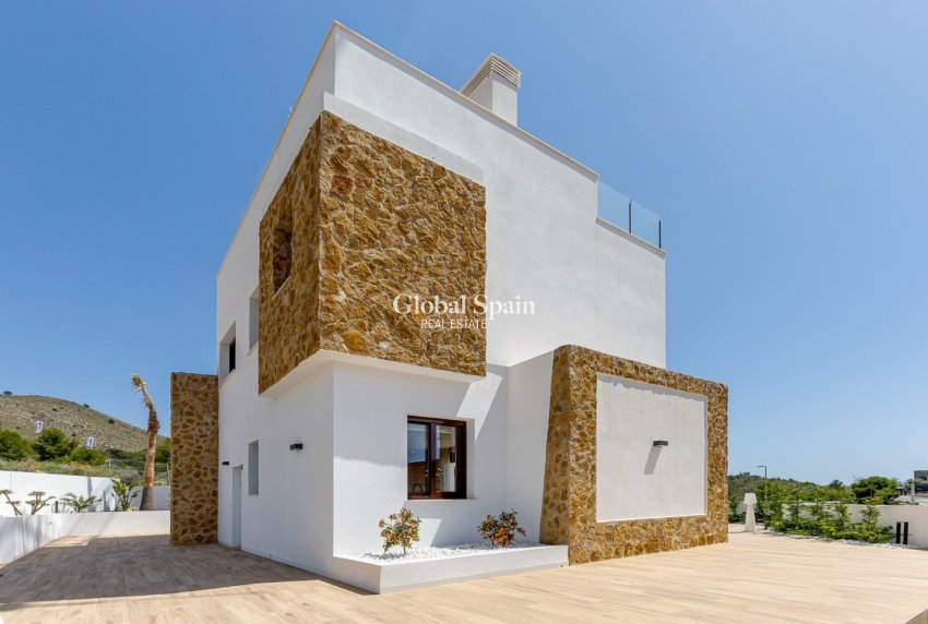 Nueva construcción  - VILLA -
FINESTRAT