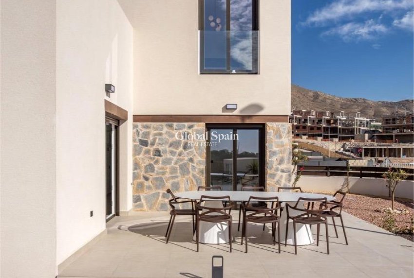 Nueva construcción  - VILLA -
FINESTRAT