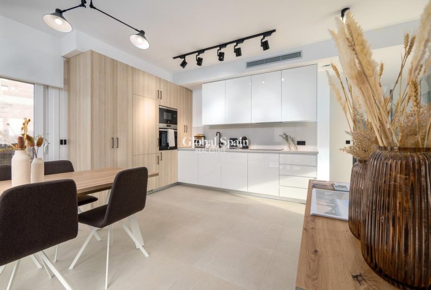 Nueva construcción  - VILLA -
FINESTRAT