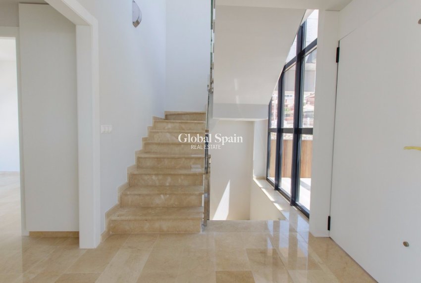 Nueva construcción  - Villa -
FINESTRAT