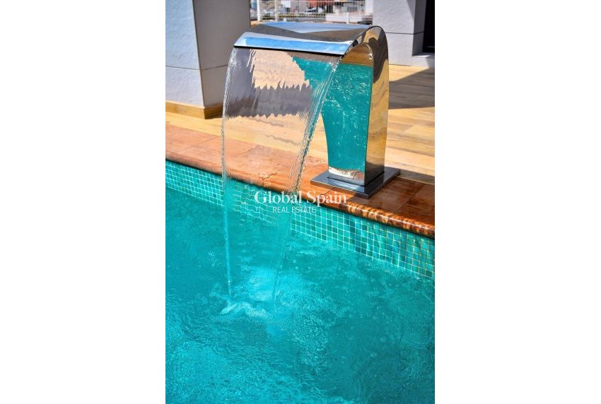 Nueva construcción  - Villa -
FINESTRAT