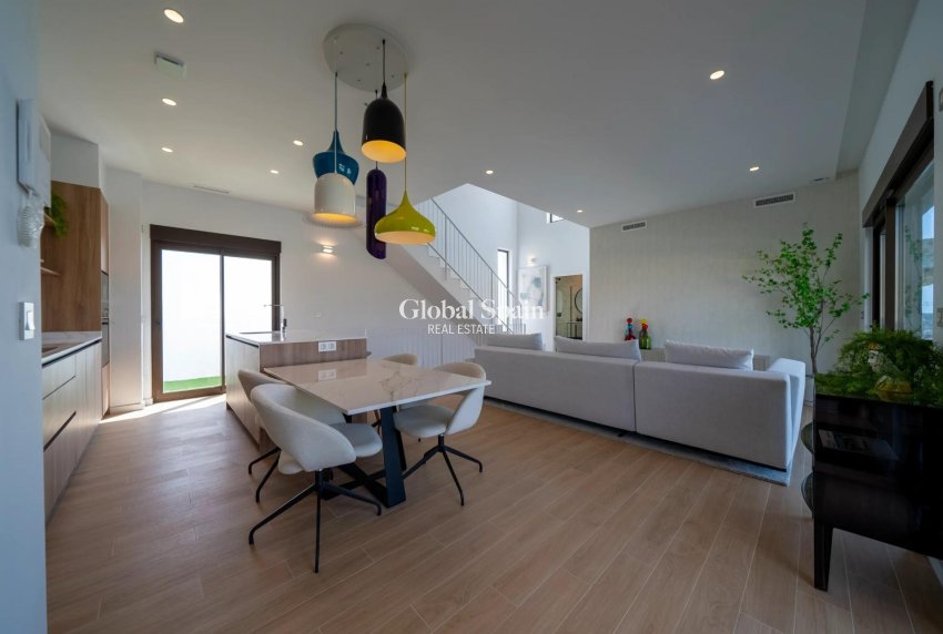 Nueva construcción  - Villa -
FINESTRAT