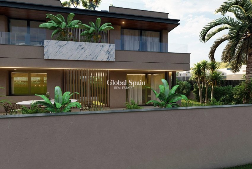 Nueva construcción  - VILLA -
FUENGIROLA - Las Lomas del Higueron