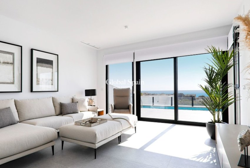 Nueva construcción  - Villa -
GUARDAMAR DEL SEGURA