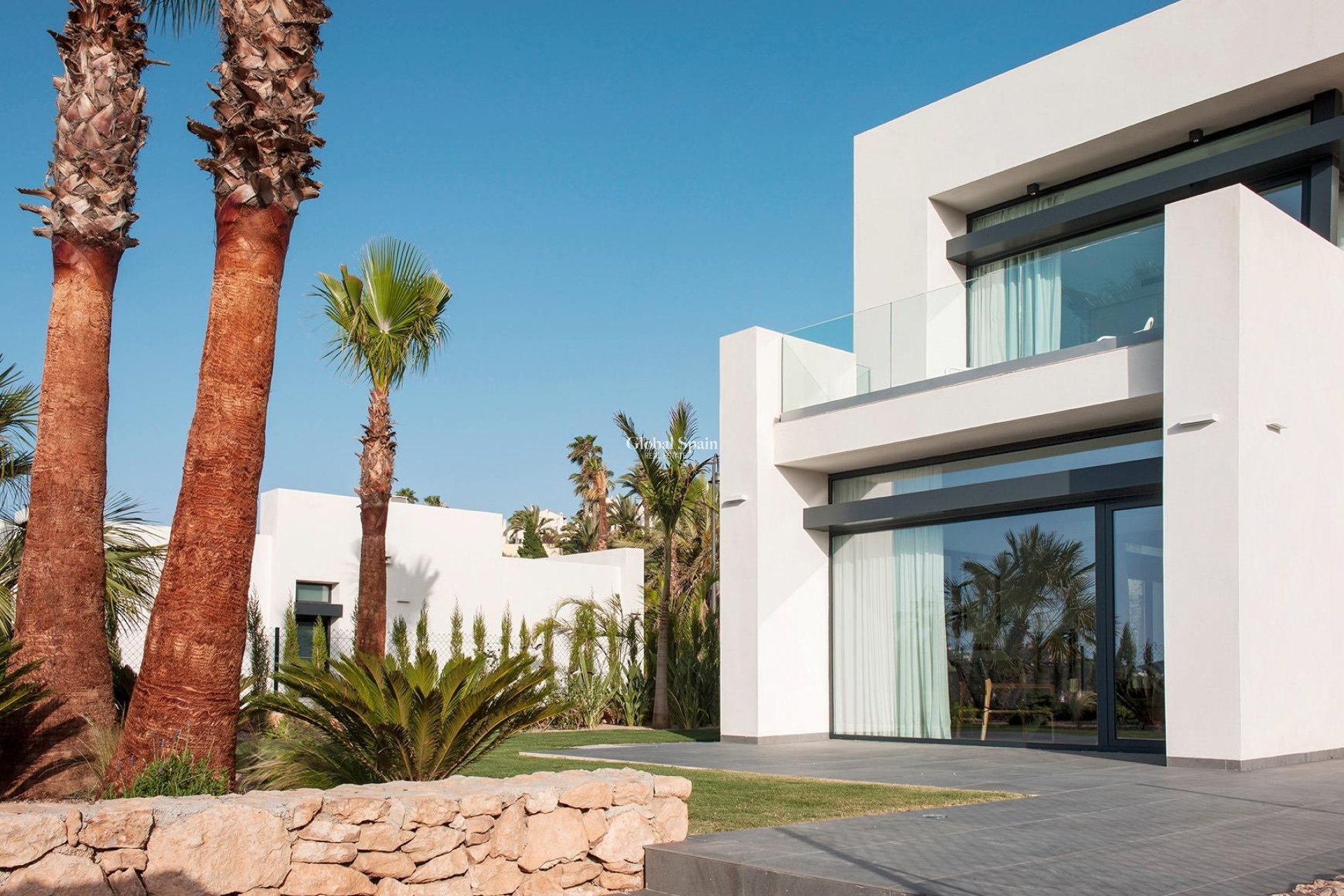 Nueva construcción  - VILLA -
LA MANGA DEL MAR MENOR
