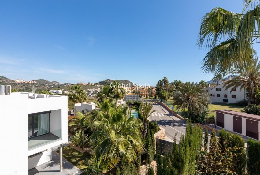 Nueva construcción  - VILLA -
LA MANGA DEL MAR MENOR