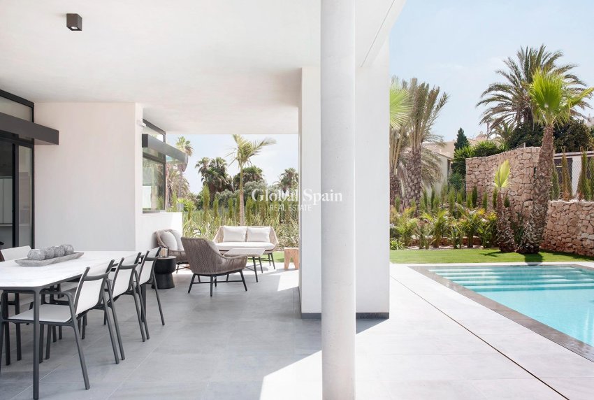 Nueva construcción  - VILLA -
LA MANGA DEL MAR MENOR