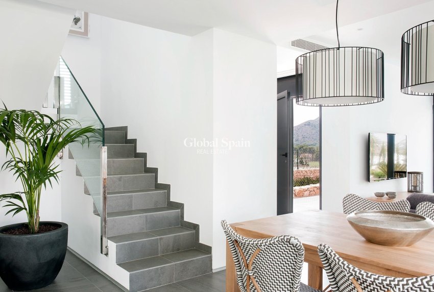 Nueva construcción  - VILLA -
LA MANGA DEL MAR MENOR