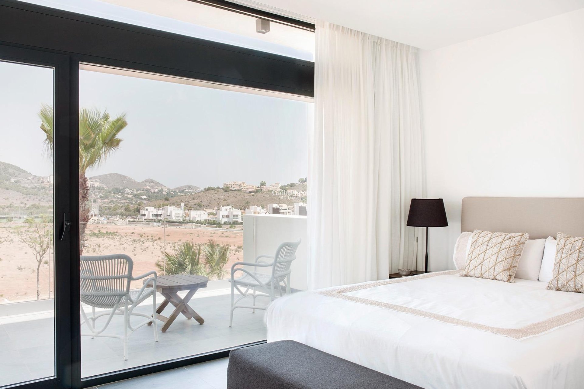 Nueva construcción  - VILLA -
LA MANGA DEL MAR MENOR