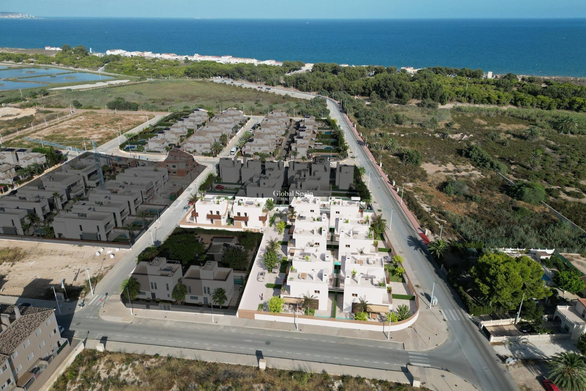 Nueva construcción  - VILLA -
LA MARINA