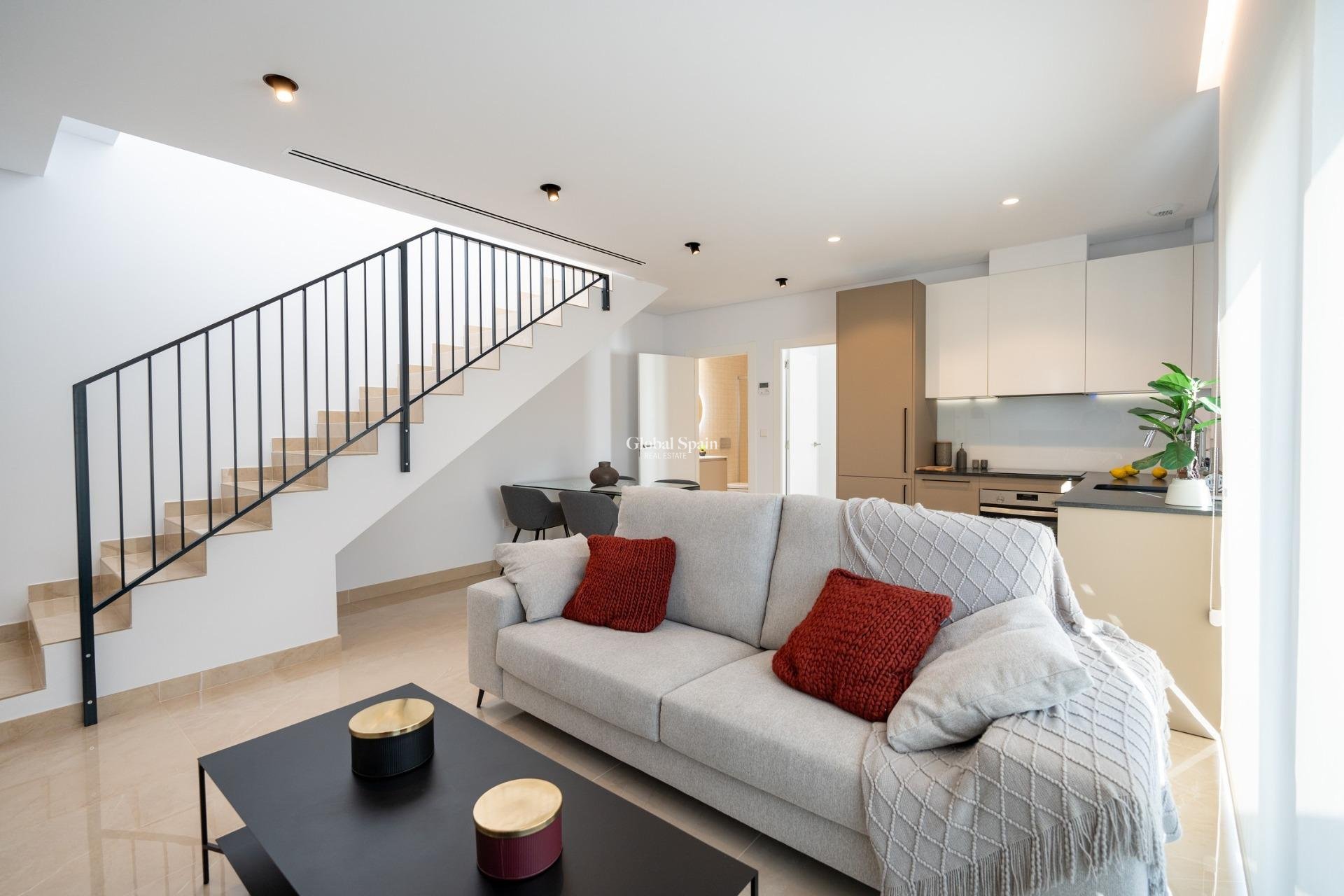 Nueva construcción  - VILLA -
LA MARINA