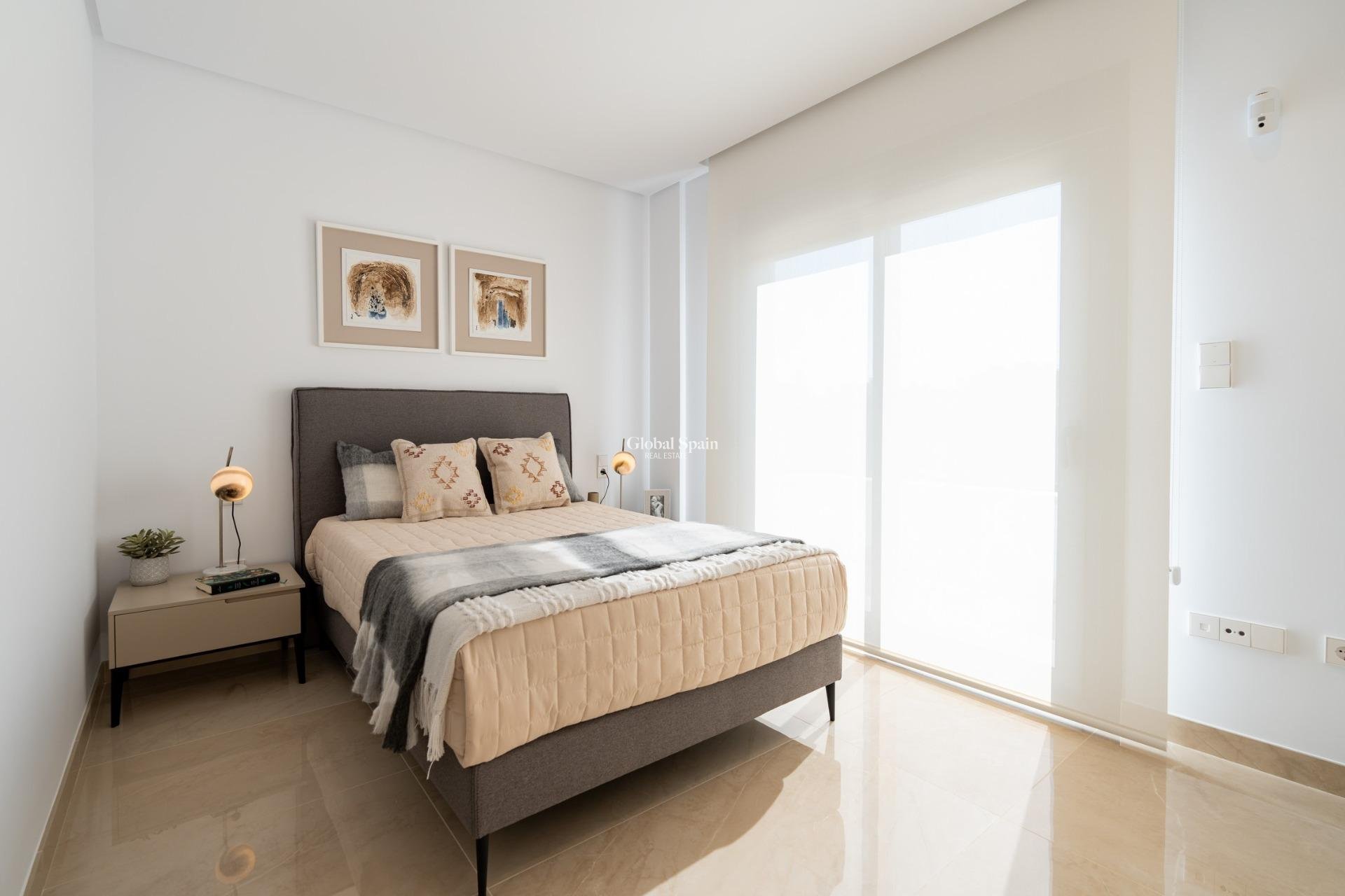 Nueva construcción  - VILLA -
LA MARINA