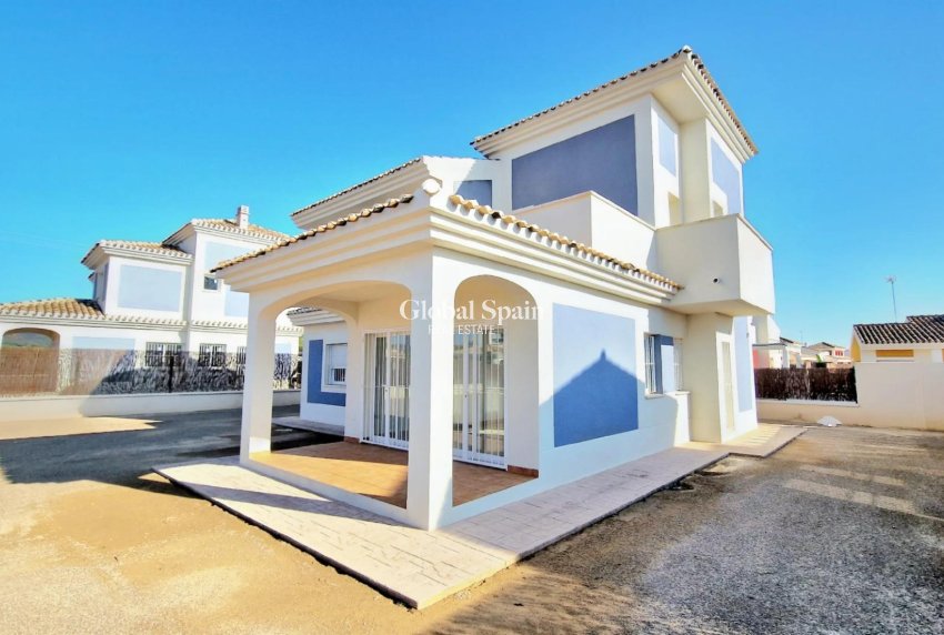 Nueva construcción  - VILLA -
LORCA - Purias
