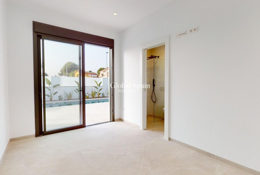 Nueva construcción  - Villa -
LOS ALCÁZARES