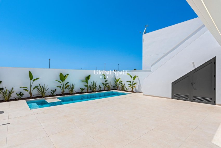 Nueva construcción  - VILLA -
LOS ALCÁZARES