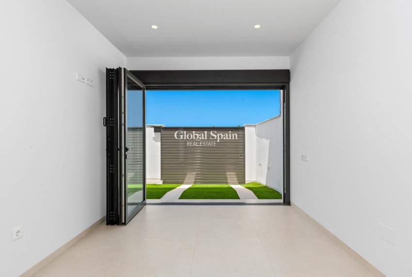 Nueva construcción  - VILLA -
LOS ALCÁZARES