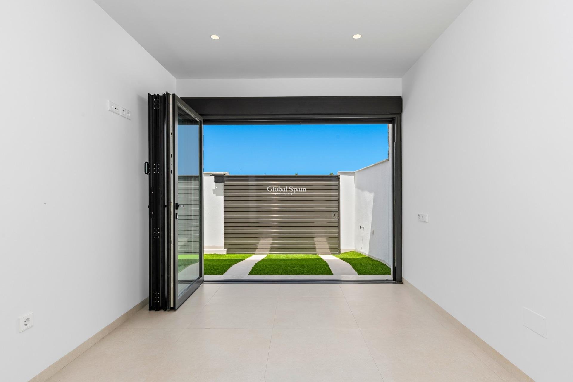 Nueva construcción  - VILLA -
LOS ALCÁZARES
