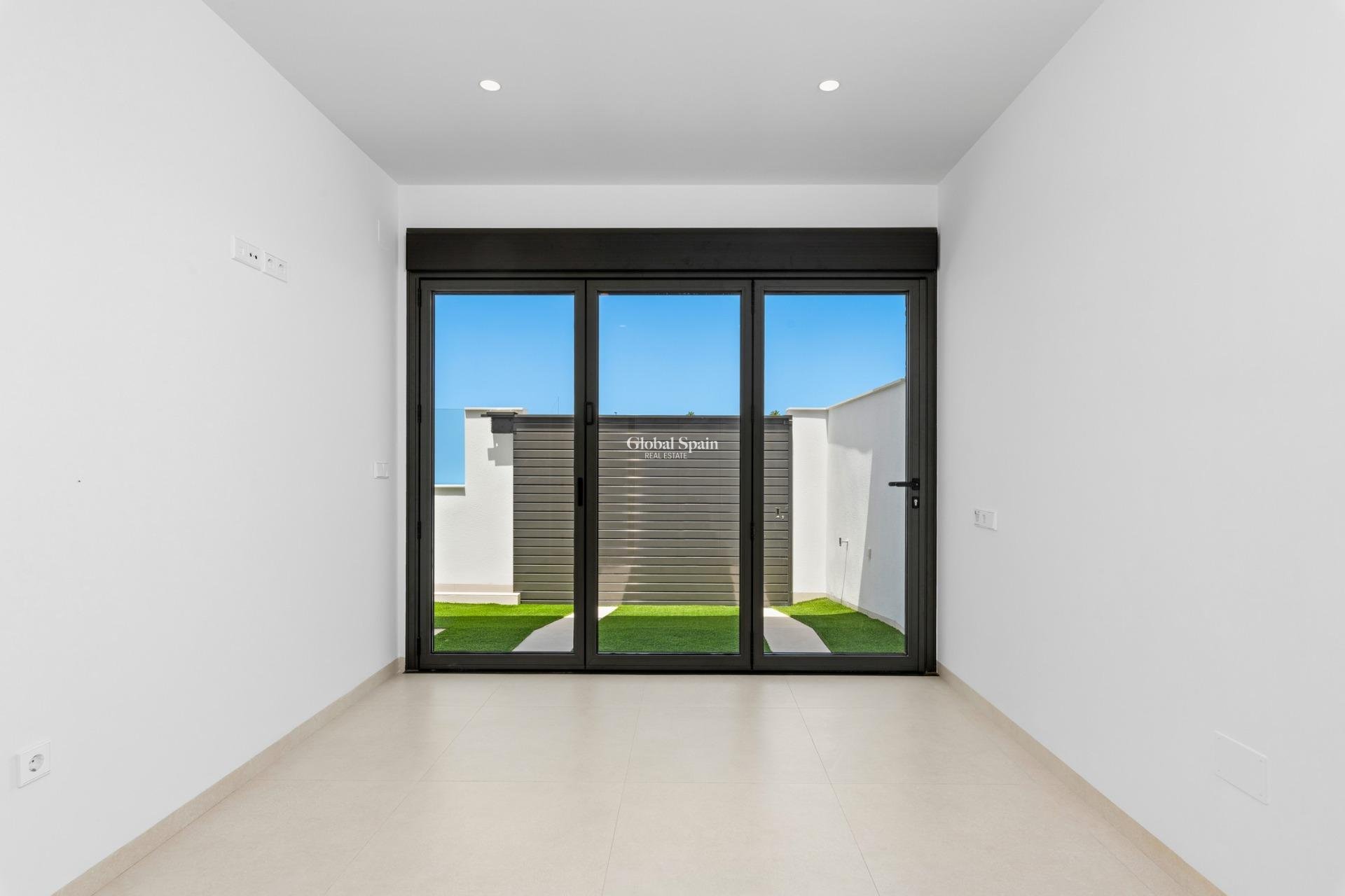 Nueva construcción  - VILLA -
LOS ALCÁZARES