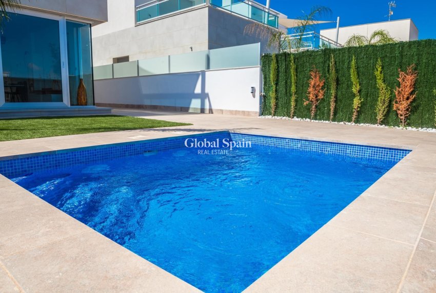 Nueva construcción  - VILLA -
LOS ALCÁZARES