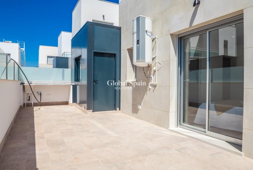 Nueva construcción  - VILLA -
LOS ALCÁZARES