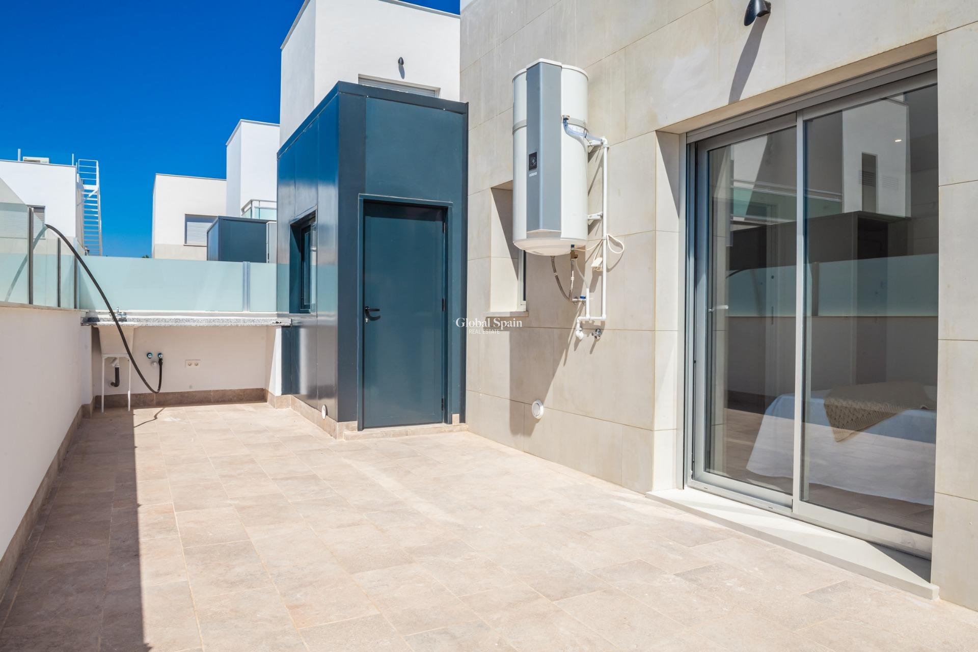 Nueva construcción  - VILLA -
LOS ALCÁZARES